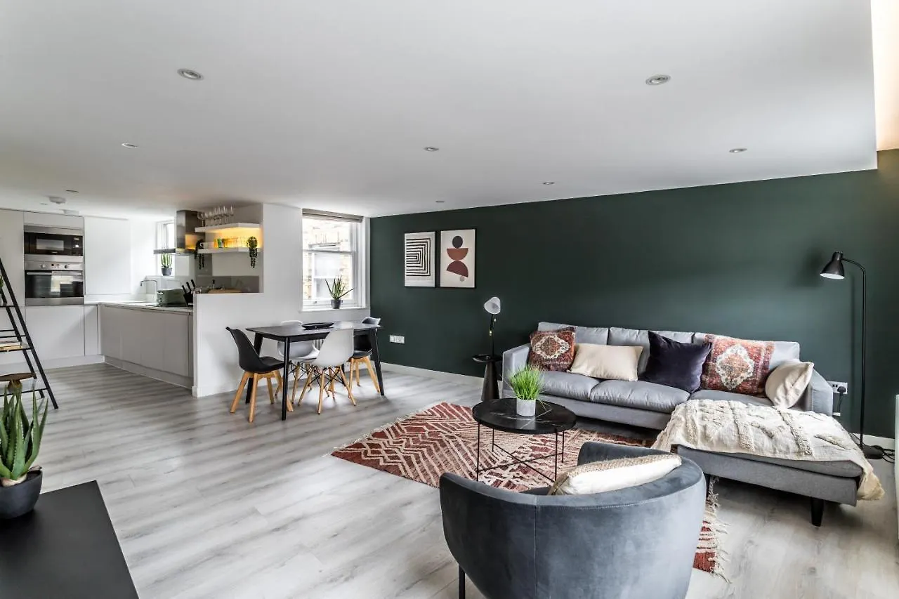 Borough Market 2-Bed Apartments London United Kingdom