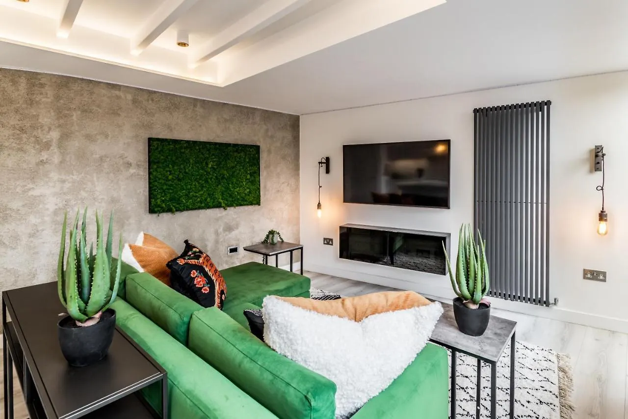 Borough Market 2-Bed Apartments London United Kingdom